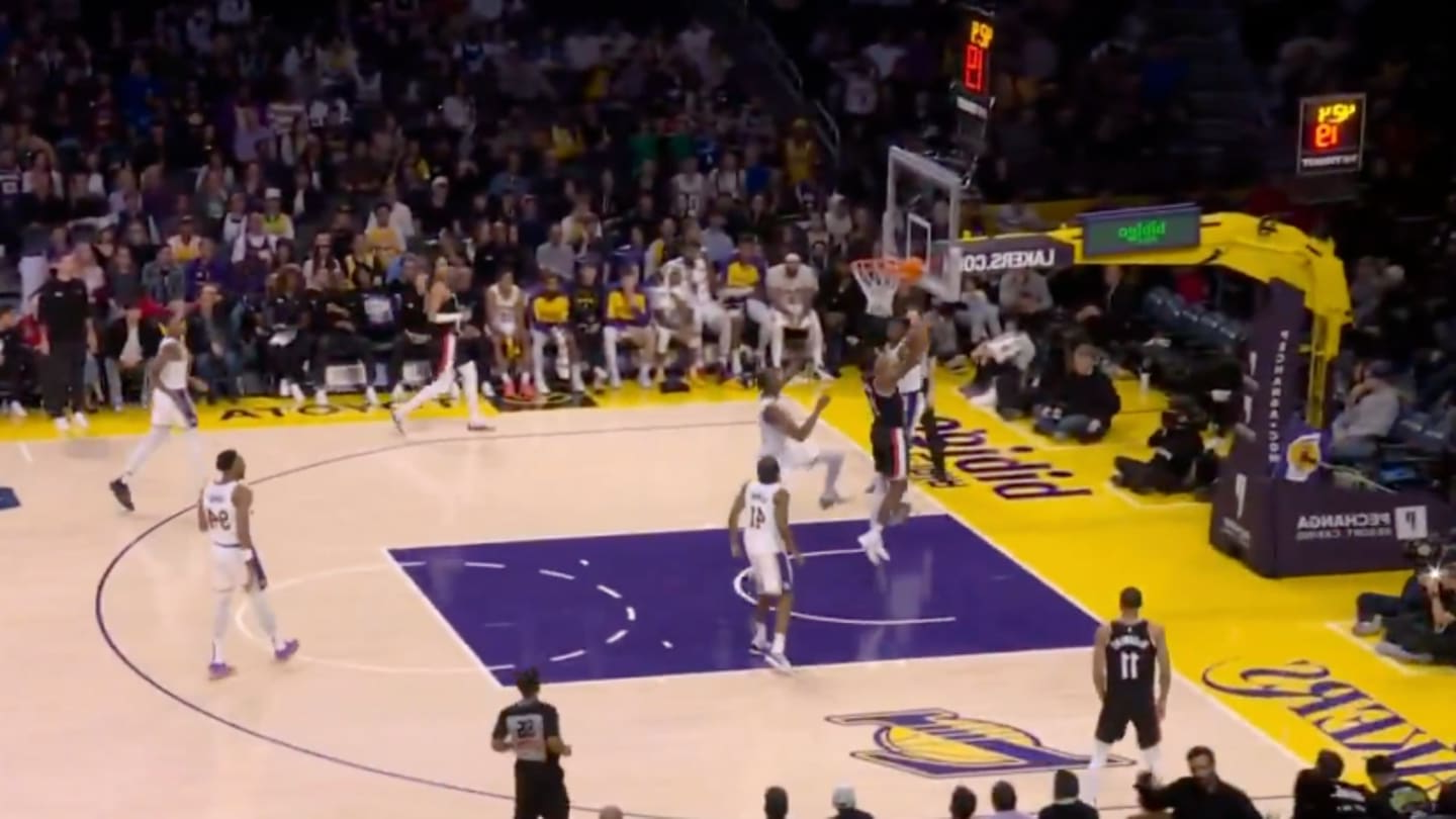 Bronny James Made Coolest Play of His NBA Career in Lakers' Win Over Trail Blazers