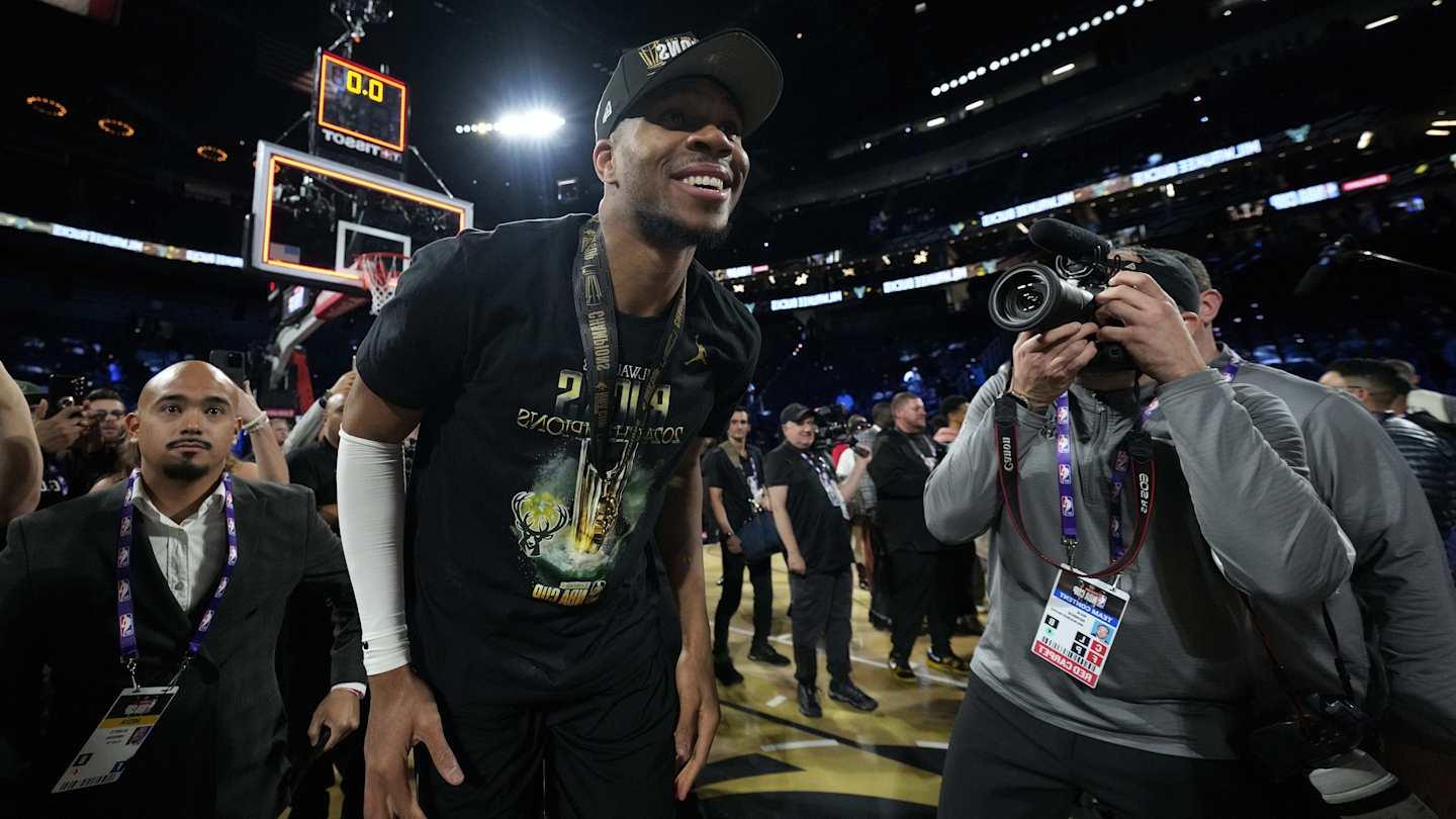 Giannis Antetokounmpo Used Iconic Kobe Bryant Line After Bucks Won NBA Cup