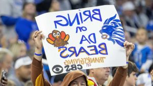 Thanksgiving and Black Friday Sports on TV Guide: What to Watch During the Holidays