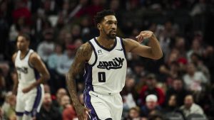 NBA Fans React to Kings' Shocking Starting Lineup Change vs Spurs