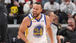 Steve Kerr Offers Steph Curry Injury Update As Warriors Star Misses Game vs. Thunder