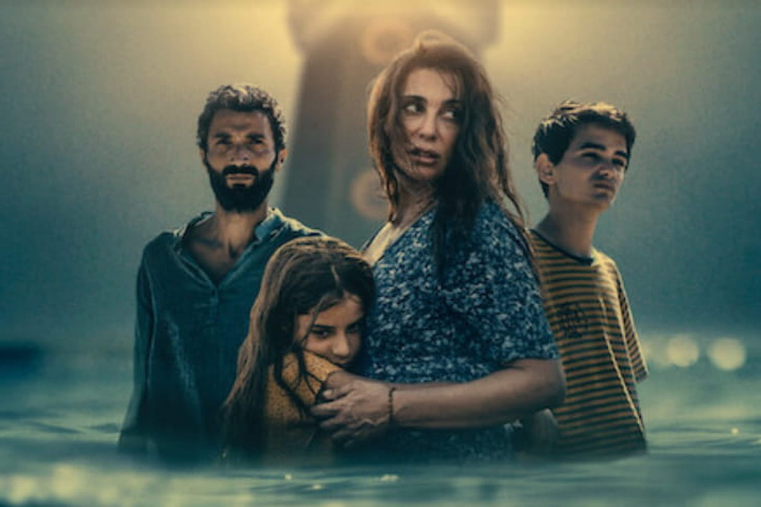 Au-delà des vagues : un thriller familial à huis clos sur Netflix