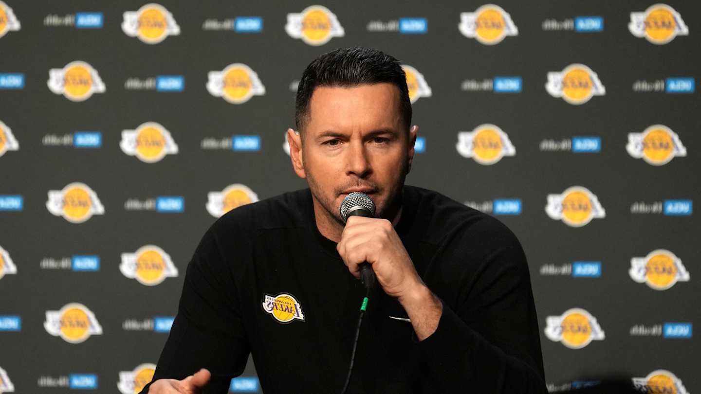 Lakers' JJ Redick Has Blunt Three-Word Response to Criticism From Charles Barkley