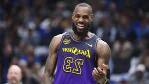 LeBron James Has Great Reaction to Famous Tweet