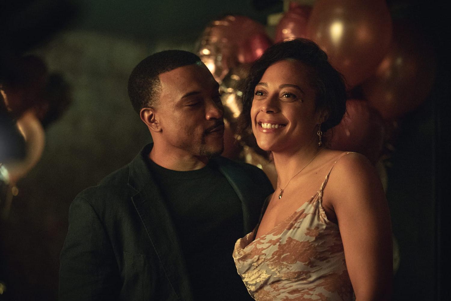 Tu me manques : de quoi parle la nouvelle série adaptée d'un roman d'Harlan Coben ?