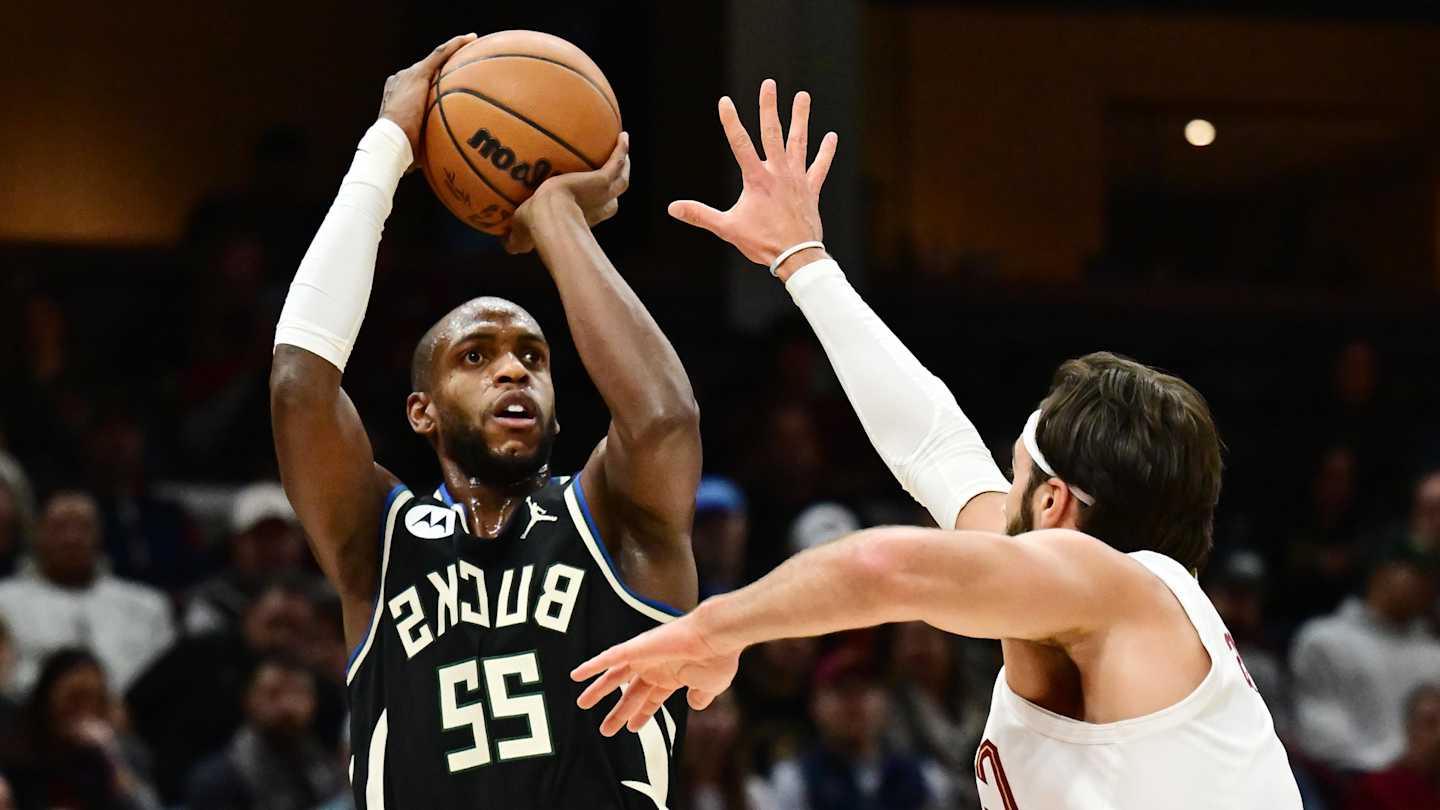Khris Middleton Pens Profound Message to Milwaukee After 12 Seasons, Title With Bucks