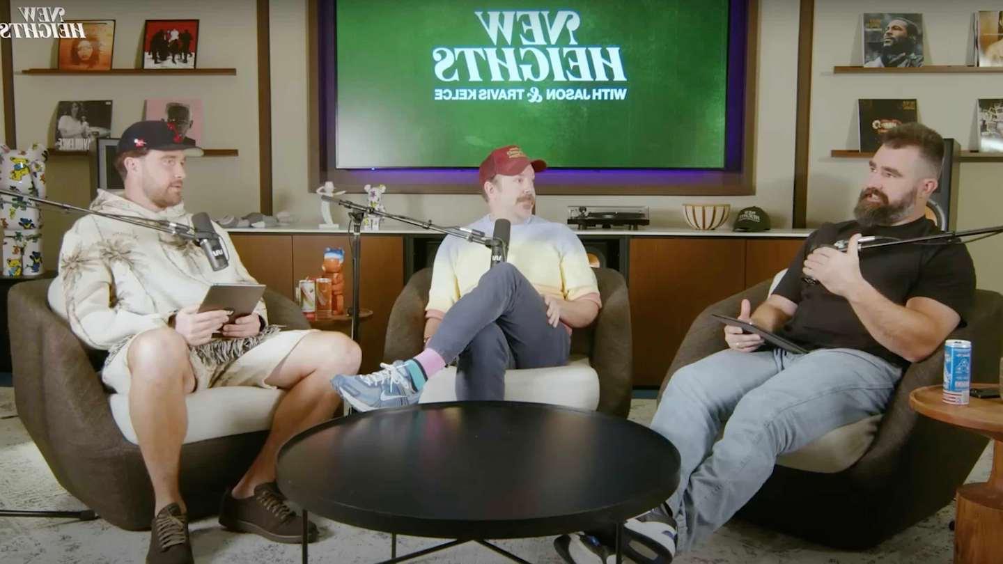 Jason Sudeikis Discusses Time He Sneakily Scored on LeBron James During an SNL Skit