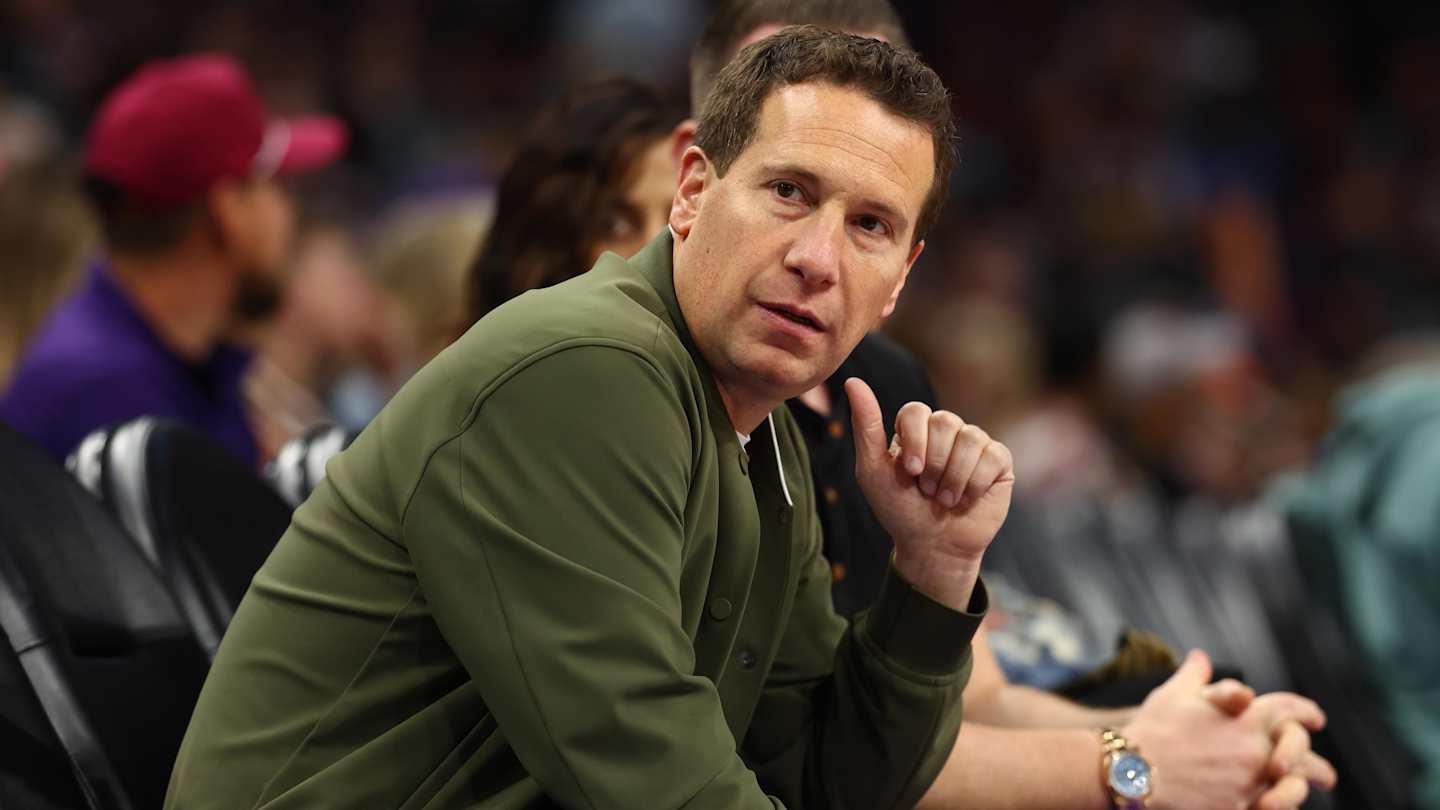 Suns Owner Gives Odd Description of What He's Looking for in a New Head Coach