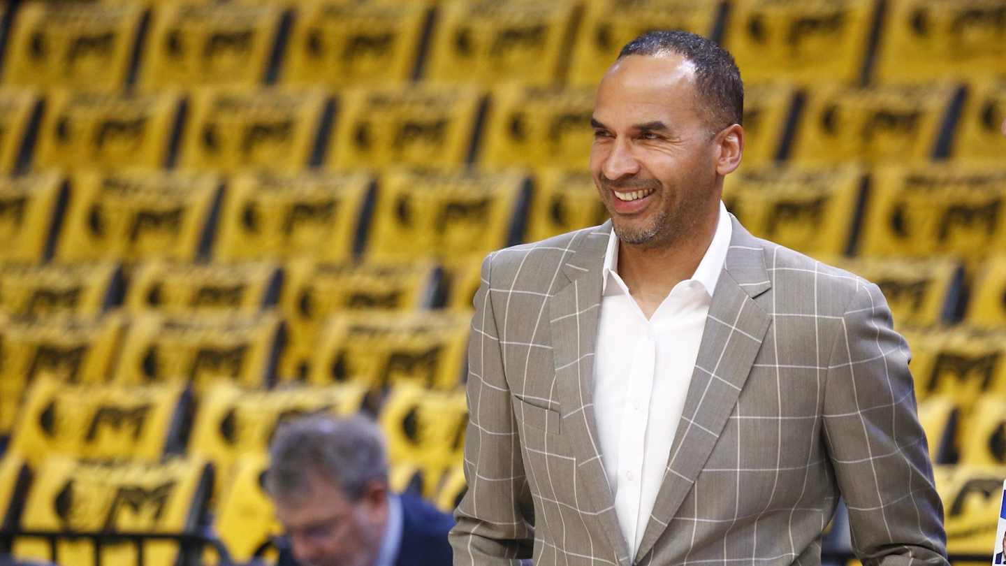 NBA Insider Names Three Big Names to Watch for Dallas Mavericks This Summer