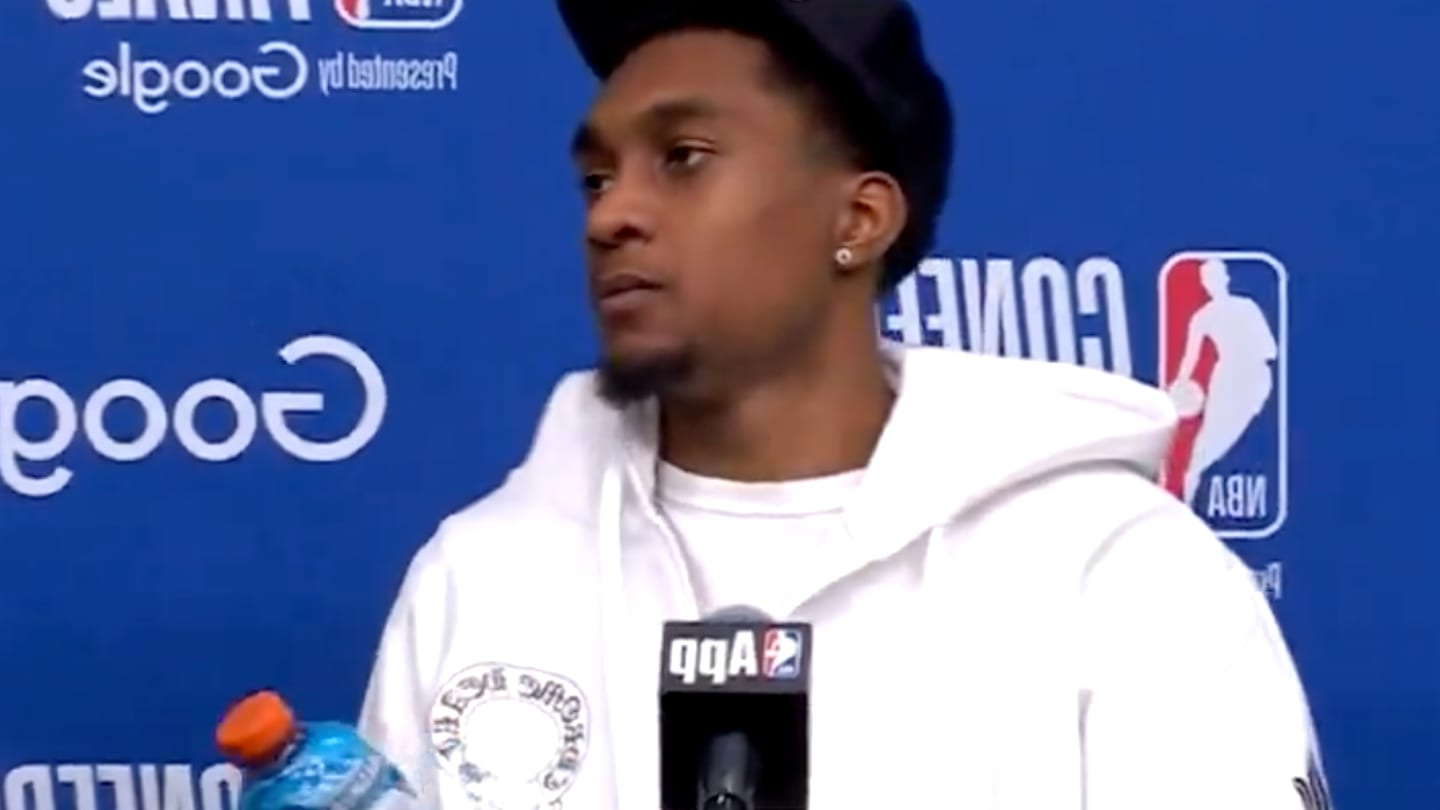 Jaden McDaniels Receives Sad Answer to Request to Take Drink from Postgame Podium