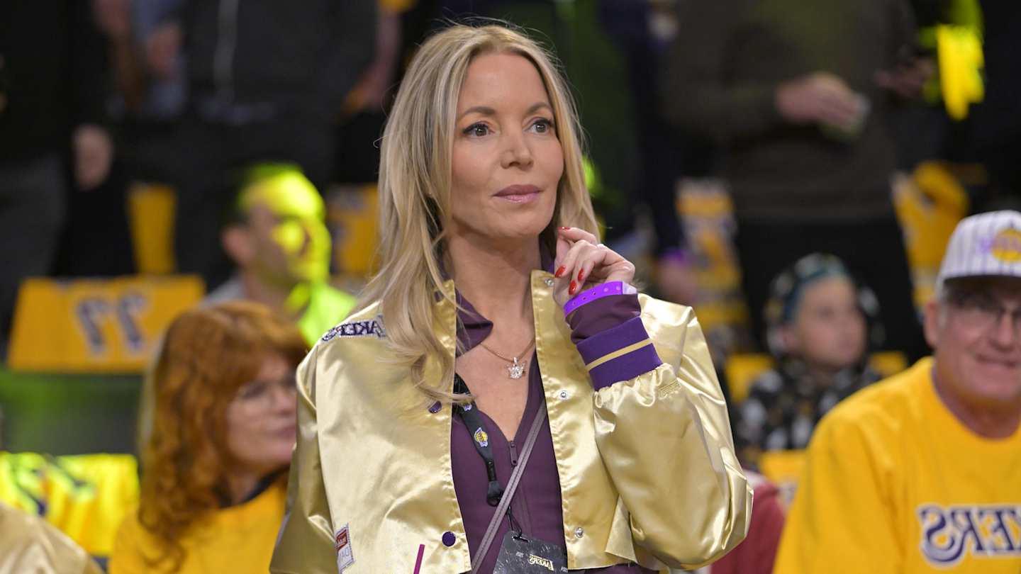 Buss Family Agrees to Sell Majority Stake in Los Angeles Lakers