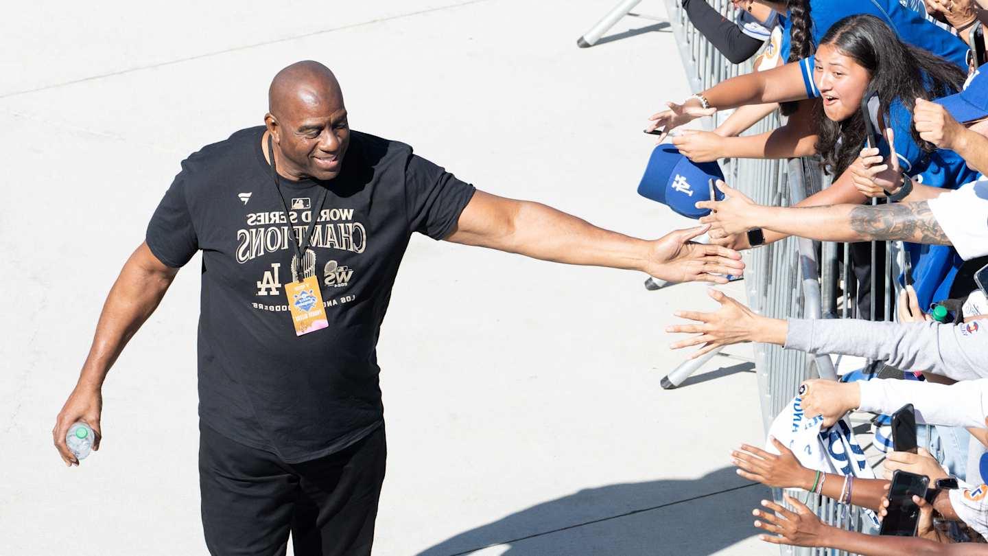 Magic Johnson Weighs in on Buss Family's Shocking Lakers Sale