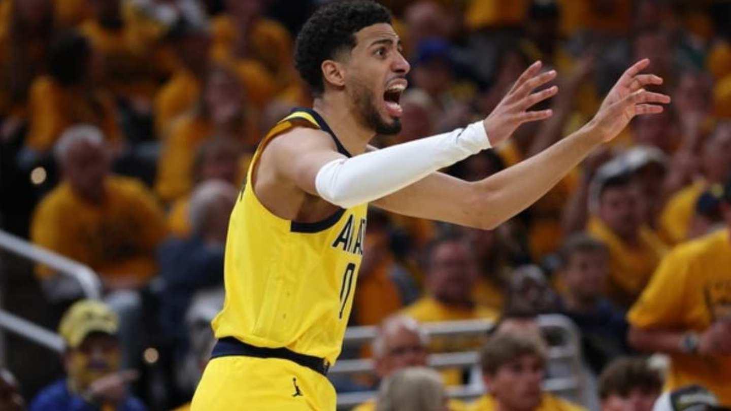NBA Fans Were Pumped to Find Out Tyrese Haliburton's Dad Can Return to Pacers Games
