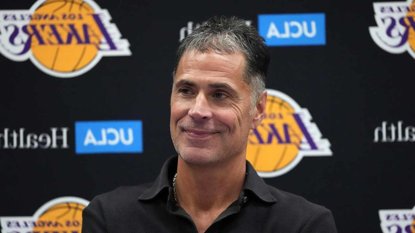 Lakers Expected to Pursue Reunion With NBA Champion Stretch Center