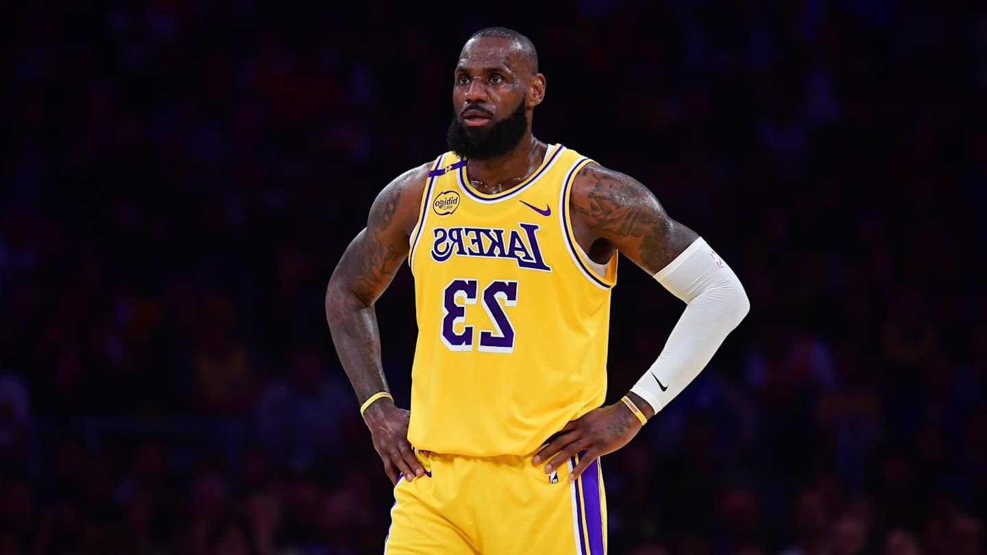 LeBron James, Lakers 'Uncertainty' Drove One Veteran Free Agent to Sign With a Rival