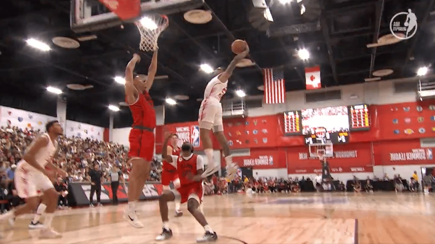 Bulls-Raptors Featured Two of the Best Summer League Dunks You'll Ever See
