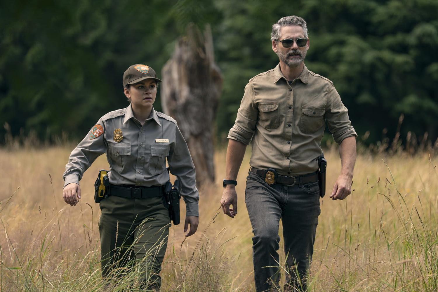 Une nature sauvage : de quoi parle la nouvelle série policière avec Eric Bana sur Netflix ?