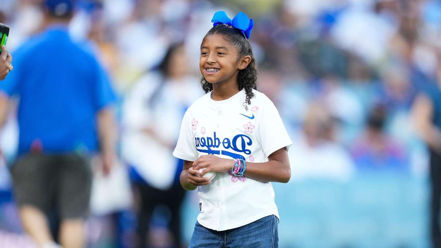 Kobe Bryant's Daughter Bianka Adorably Threw First Pitch on His Dodgers Bobblehead Night