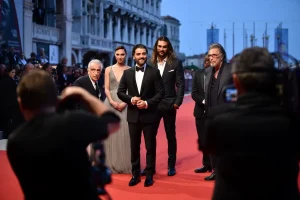 Oscar Isaac Film Earns 8-Minute Standing Ovation At Venice: What Changed