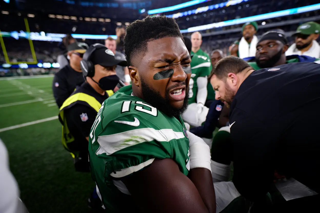 Jets Confirm Season-Ending Triceps Tear For Vera-Tucker In 2025: Why It Matters