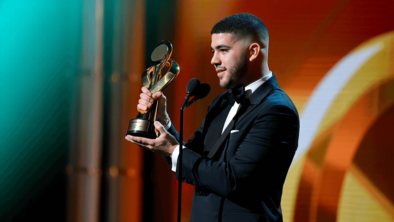 Billboard 2025: Bad Bunny domina con premio Artista del Siglo 21 y 27 nominaciones