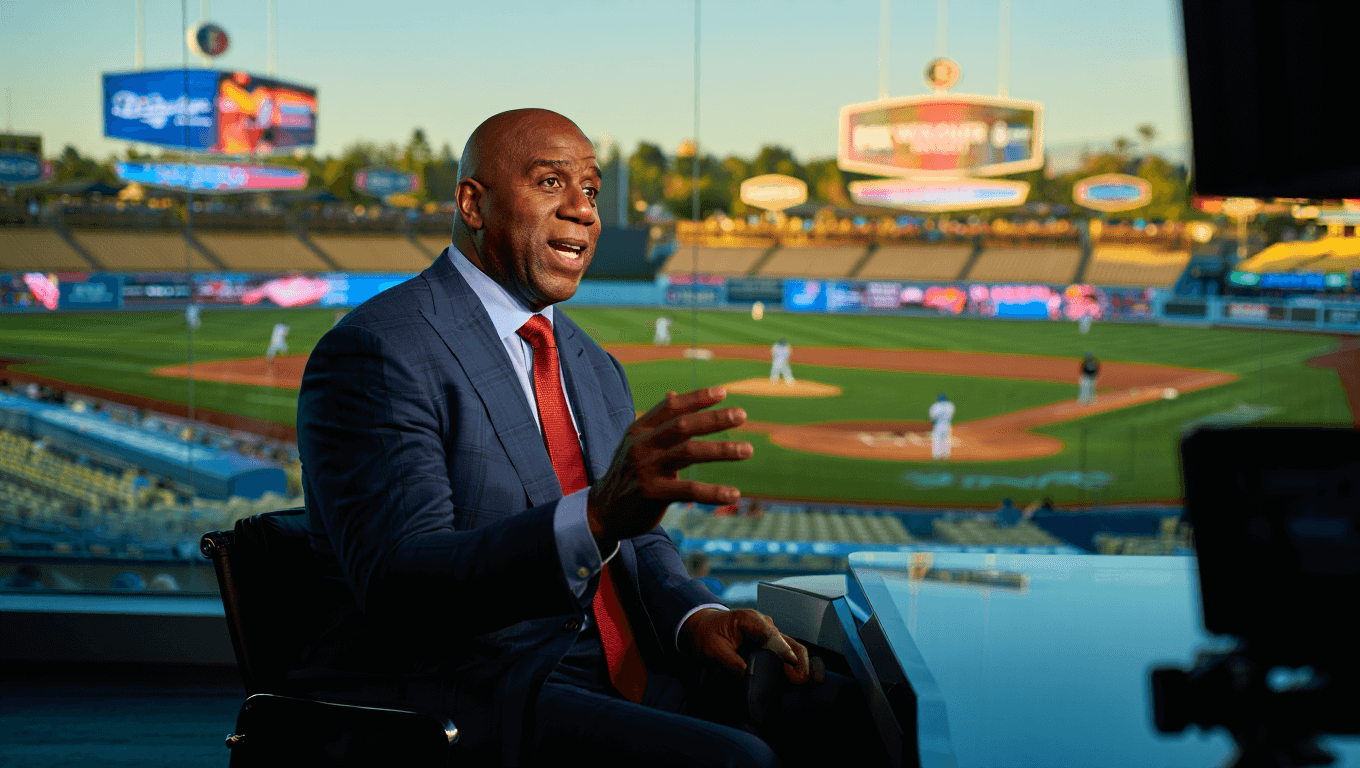 Magic Johnson appears on FOX pregame for Dodgers' Game 4 World Series showdown