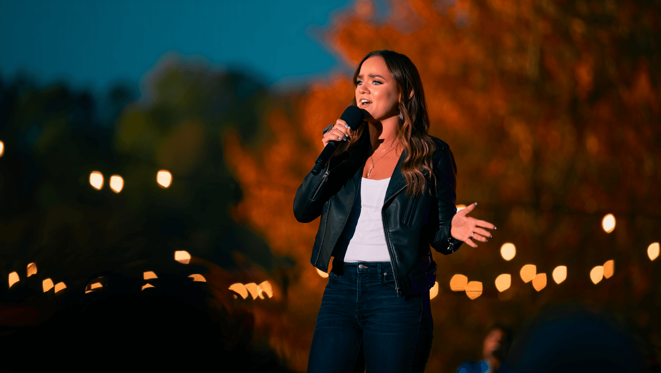 Emily Ann Roberts signs first record deal with Sony Nashville, releases Memory Lane EP