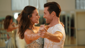 Jen Affleck opens up about postpartum blues during DWTS as she films