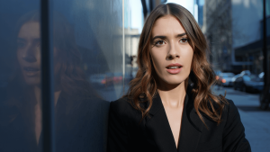 “Ignorant Of How Ignorant She Is” Sparks Cast Split In 2025 - Here’s Why