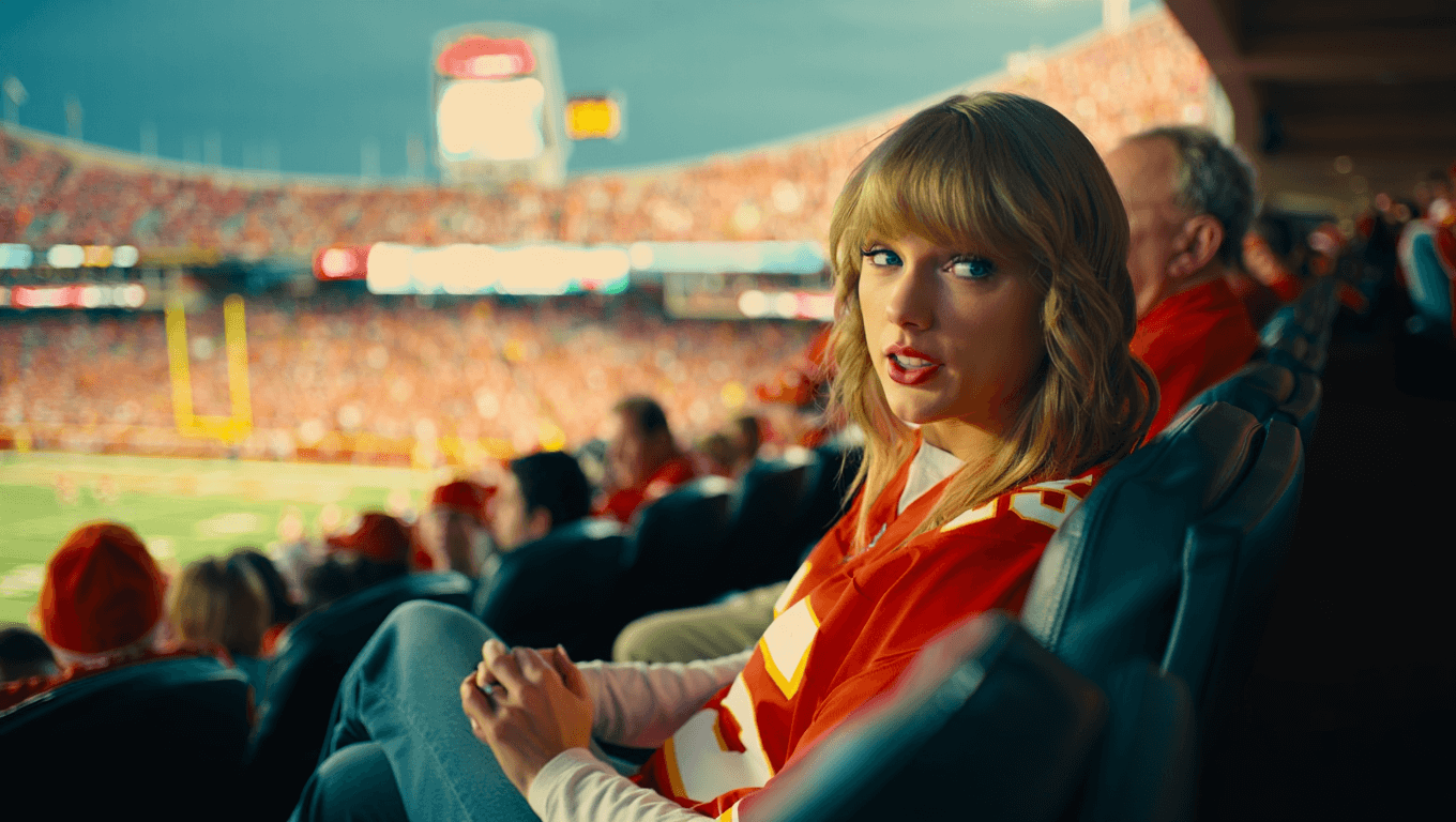 Taylor Swift's attendance at Chiefs-Bills game still a mystery, though she skipped away games