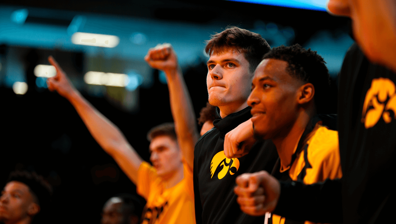 Iowa defeats Southeast Missouri State 94-76, stays undefeated at 3-0