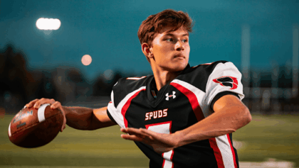 Moorhead Spuds favored in 6A prep bowl, beat Edina 51-44 in regular season with QB Jett Feeney firing 387 yards