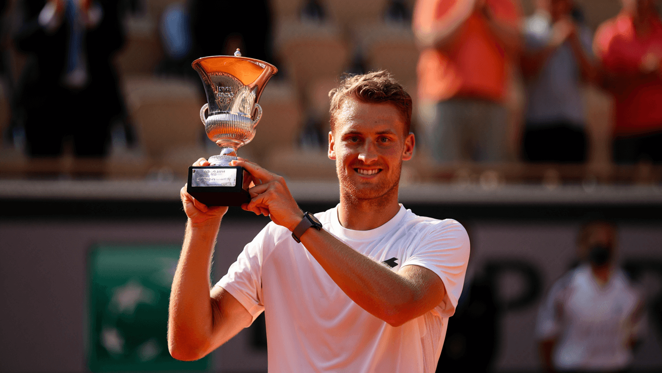 Paris Masters: Sinner wins first title, reclaims World No. 1 with 6-4 7-6 final victory