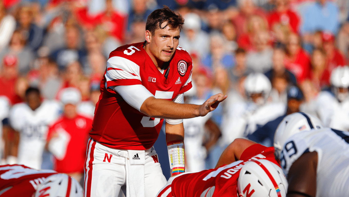 Thanksgiving Football Games Nebraska Penn State And Plenty Of Matchups thanksgiving-football-games-nebraska-penn-state-and-plenty-of-matchups