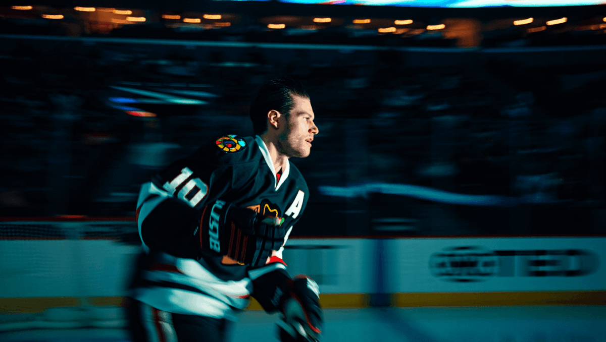 Blackhawks black jersey makes legendary comeback on Black Friday, back for 100th season