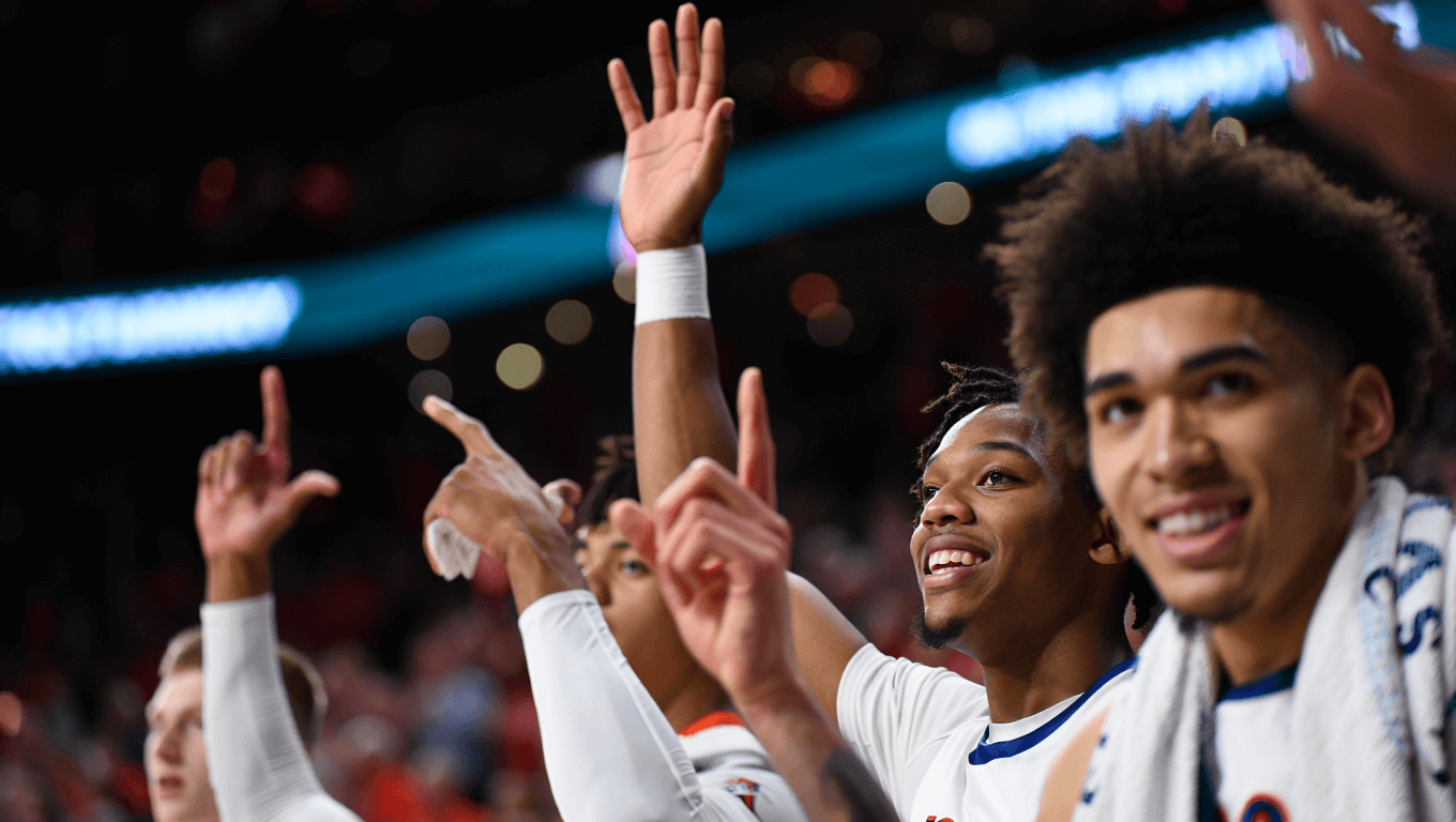 NCAA basketball rankings shaken up after Week 3, Arizona jumps into top ...