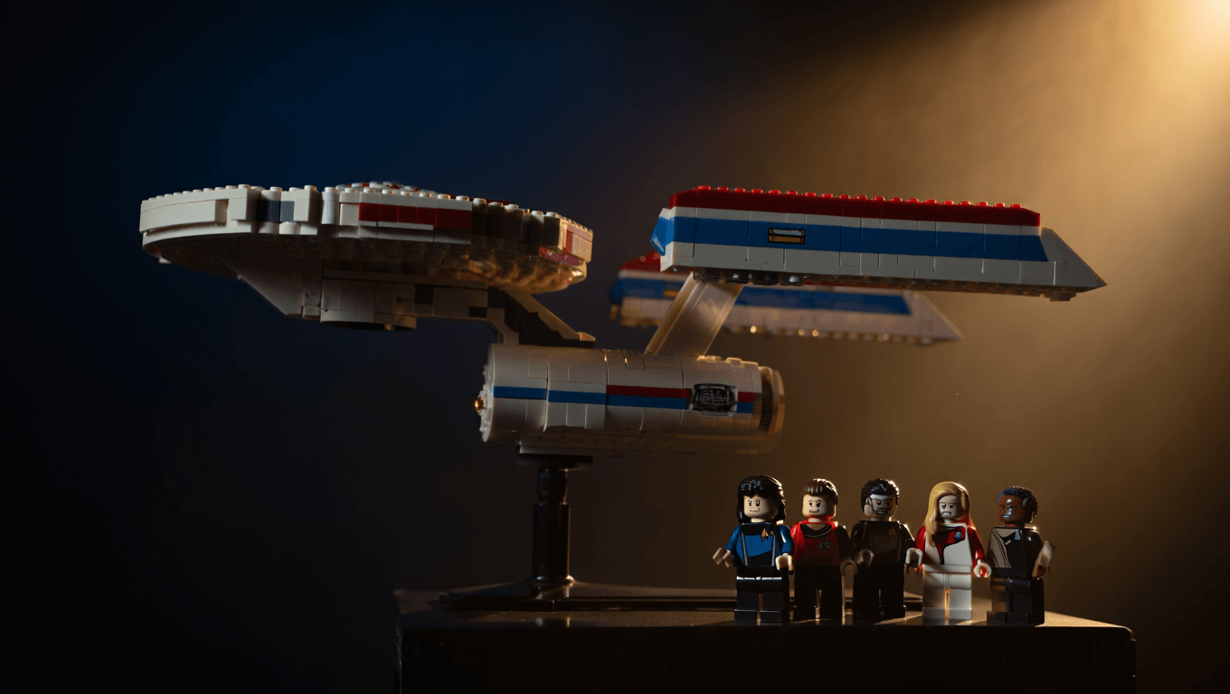 LEGO Star Trek unveils 3,600-piece Enterprise-D set at $399.99 for Black Friday
