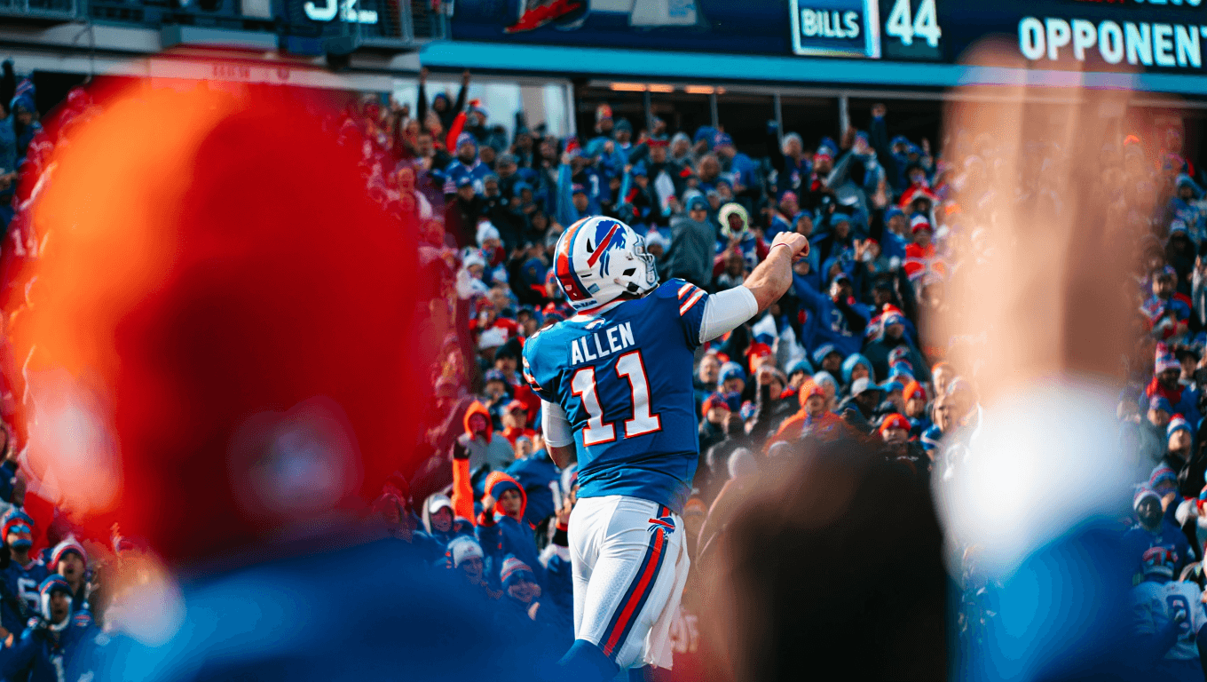 Josh Allen dominates with 6 touchdowns as Bills crush Buccaneers 44-32