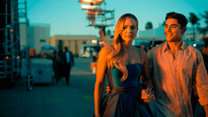 Dylan Efron's girlfriend Courtney King shows up at DWTS finale and fans