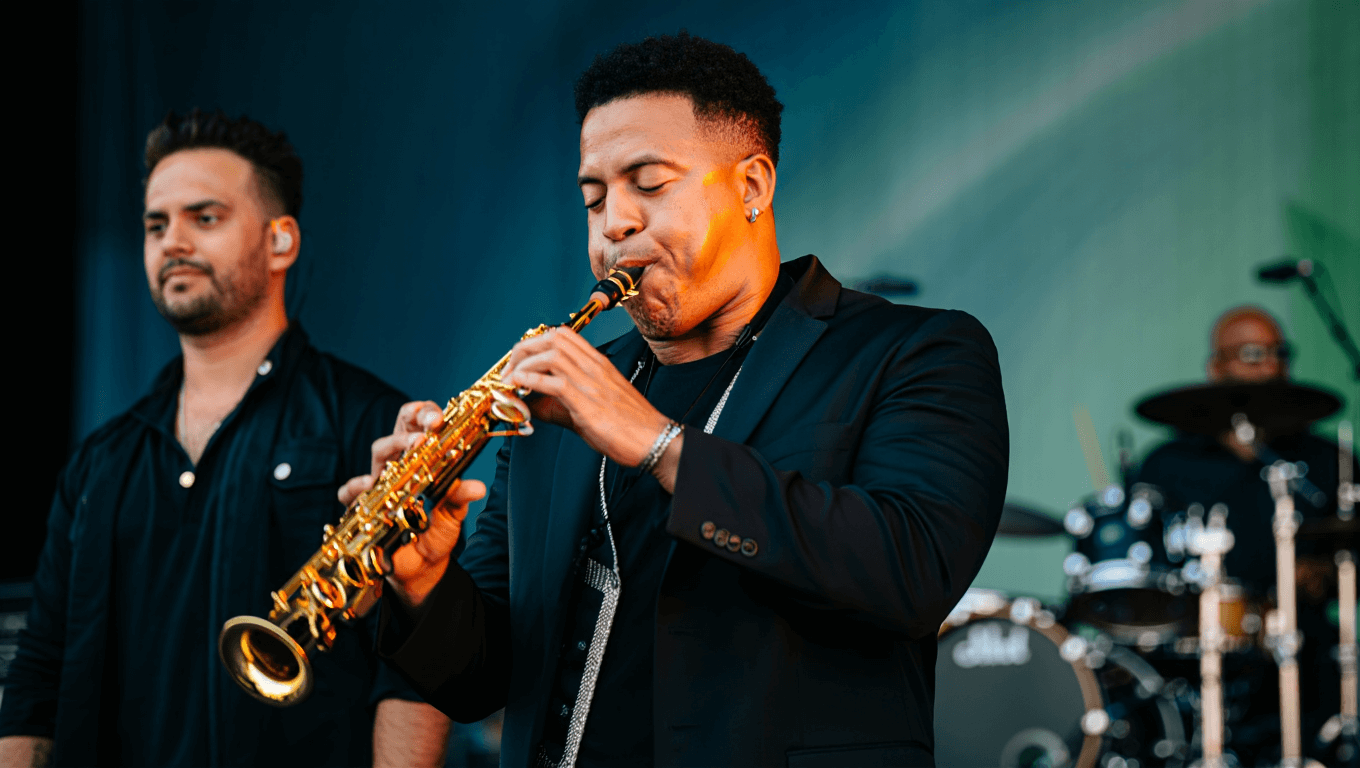 Cleto Escobedo III, 23-year Jimmy Kimmel Live bandleader, dies at 59