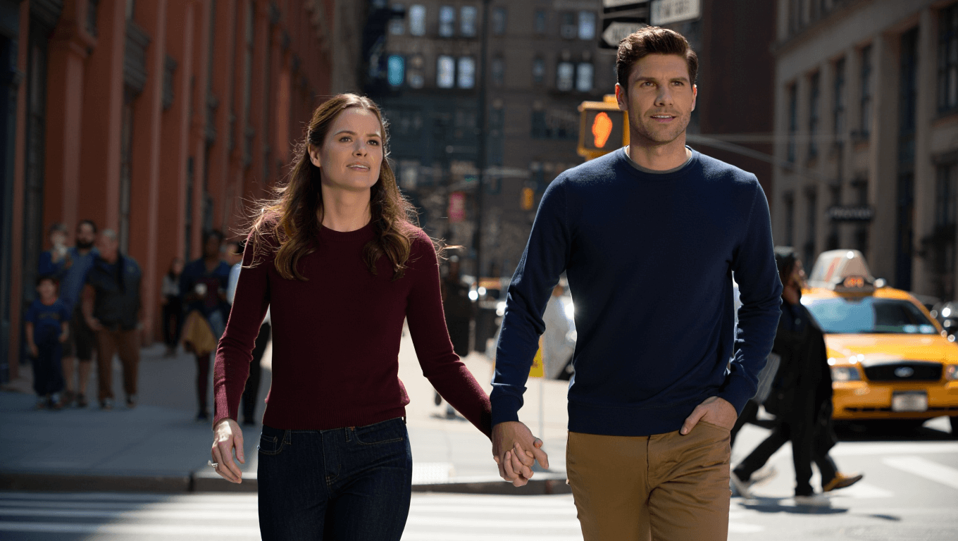 Sydney Sweeney confirms she's single, spotted with Scooter Braun after ex-fiancé drama