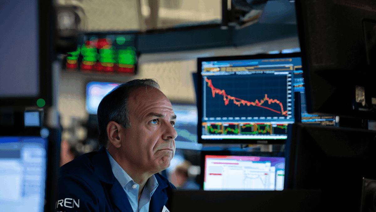 IREN stock gaps down after Wall Street Zen downgrade to sell, but analysts remain bullish overall