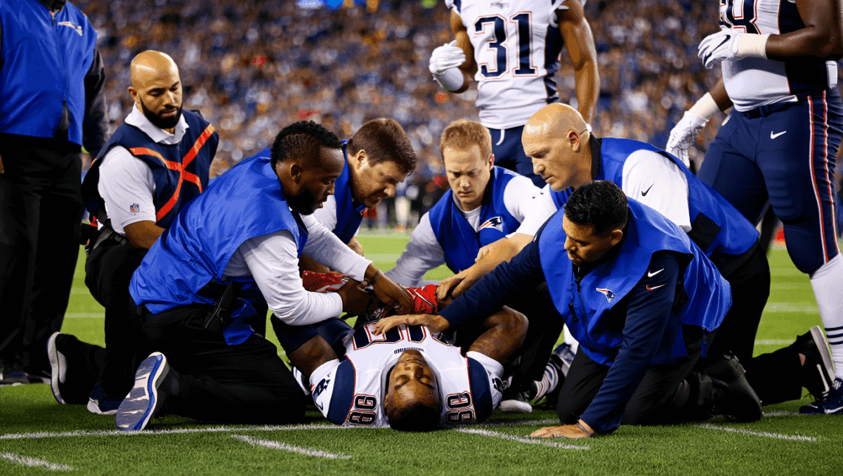 Treveyon Henderson exits SNF game vs Ravens after head injury, goes to medical tent for evaluation
