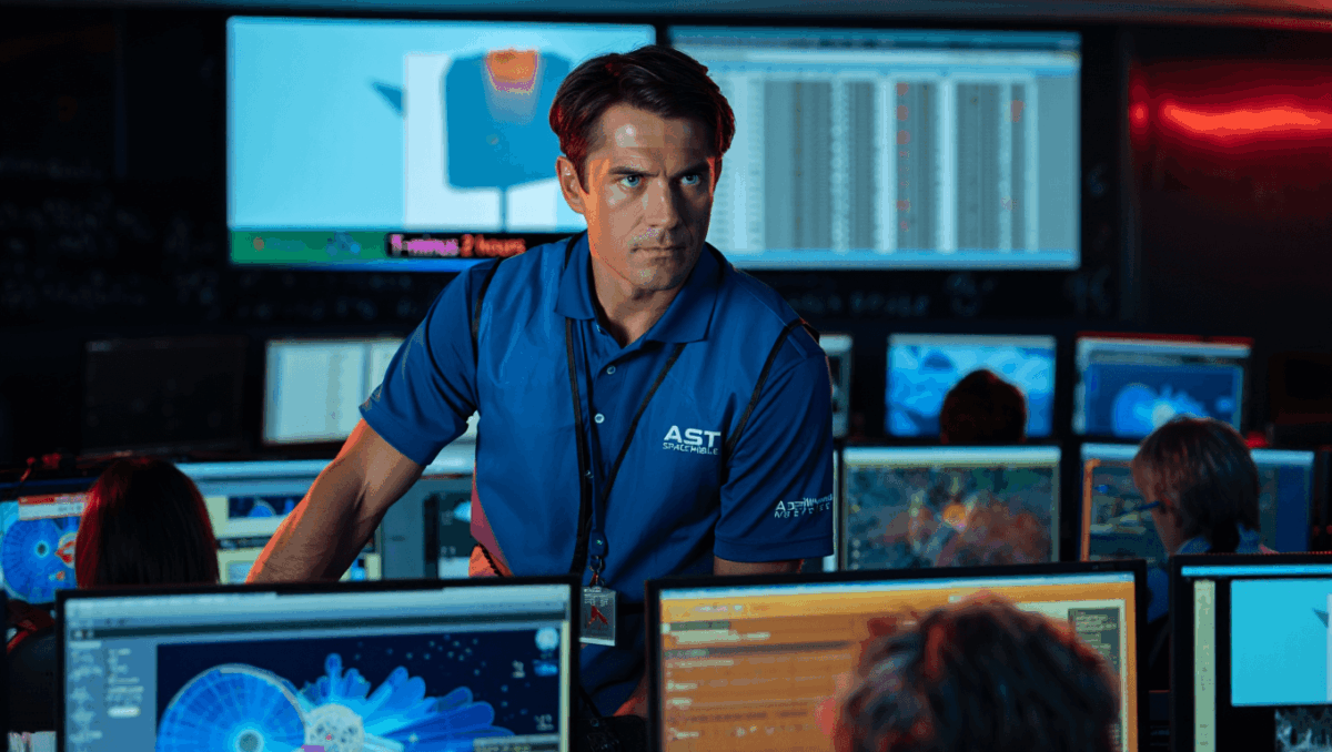 ASTS stock surges 14% ahead of BlueBird 6 next-gen satellite launch tonight
