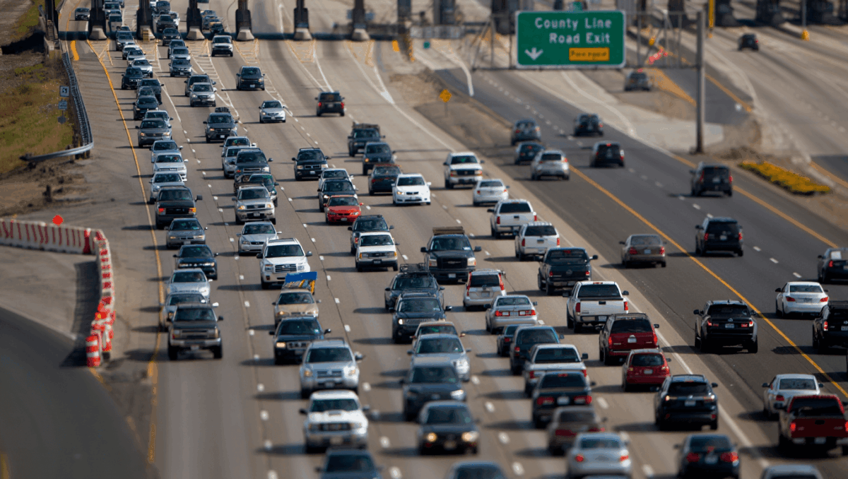 Illinois Tollway braces for holiday rush with nearly 1.7M vehicles expected today, County Line ramp opens