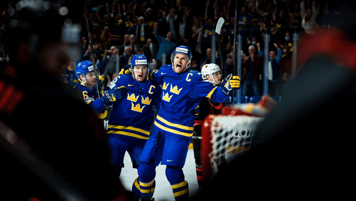 IIHF World Juniors roundup: Sweden dominates Germany 8-1 to stay undefeated, USA faces Slovakia tonight