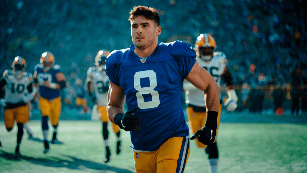 Josh Jacobs stats show Packers RB on pace for 1,400-yard season as he faces Ravens tonight in Week 17 showdown