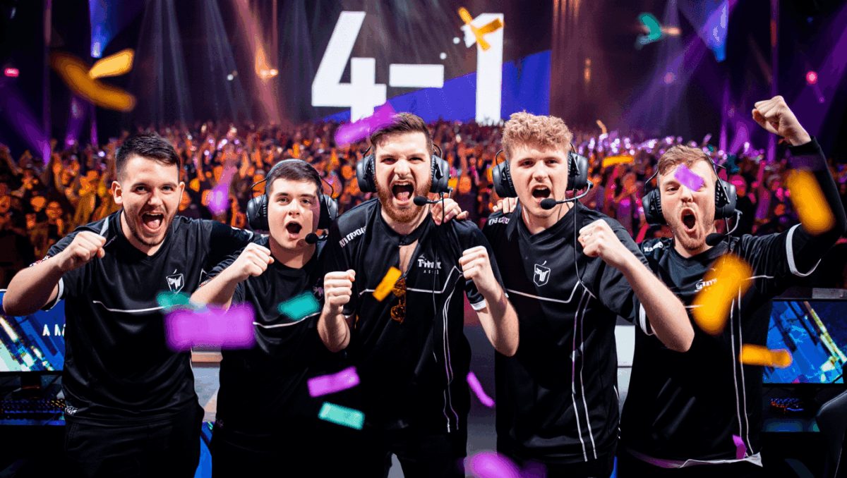 Player dominates esports competition this December, wins major tournament prize