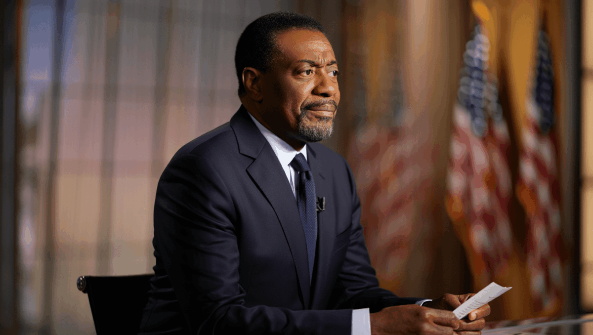 Maurice DuBois takes defiant final bow from CBS Evening News after 21 years, bids 'Good night, and good luck'