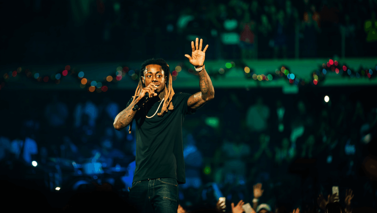 Lil Wayne drops surprise Christmas mashup of Tha Carter VI tracks, fans going wild on social media